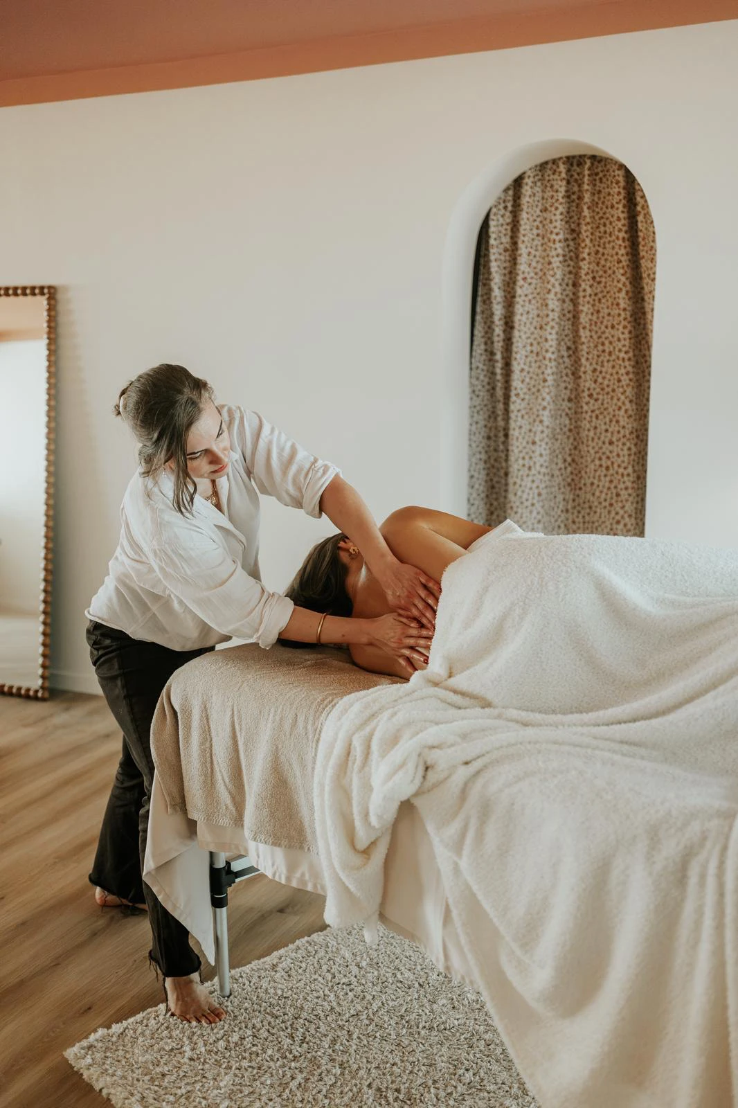 pause studio salle massage lille salle de massage femme enceinte bébé grossesse à lille